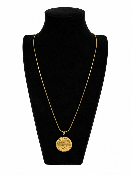 Ketting 80 cm met een grote gouden munt