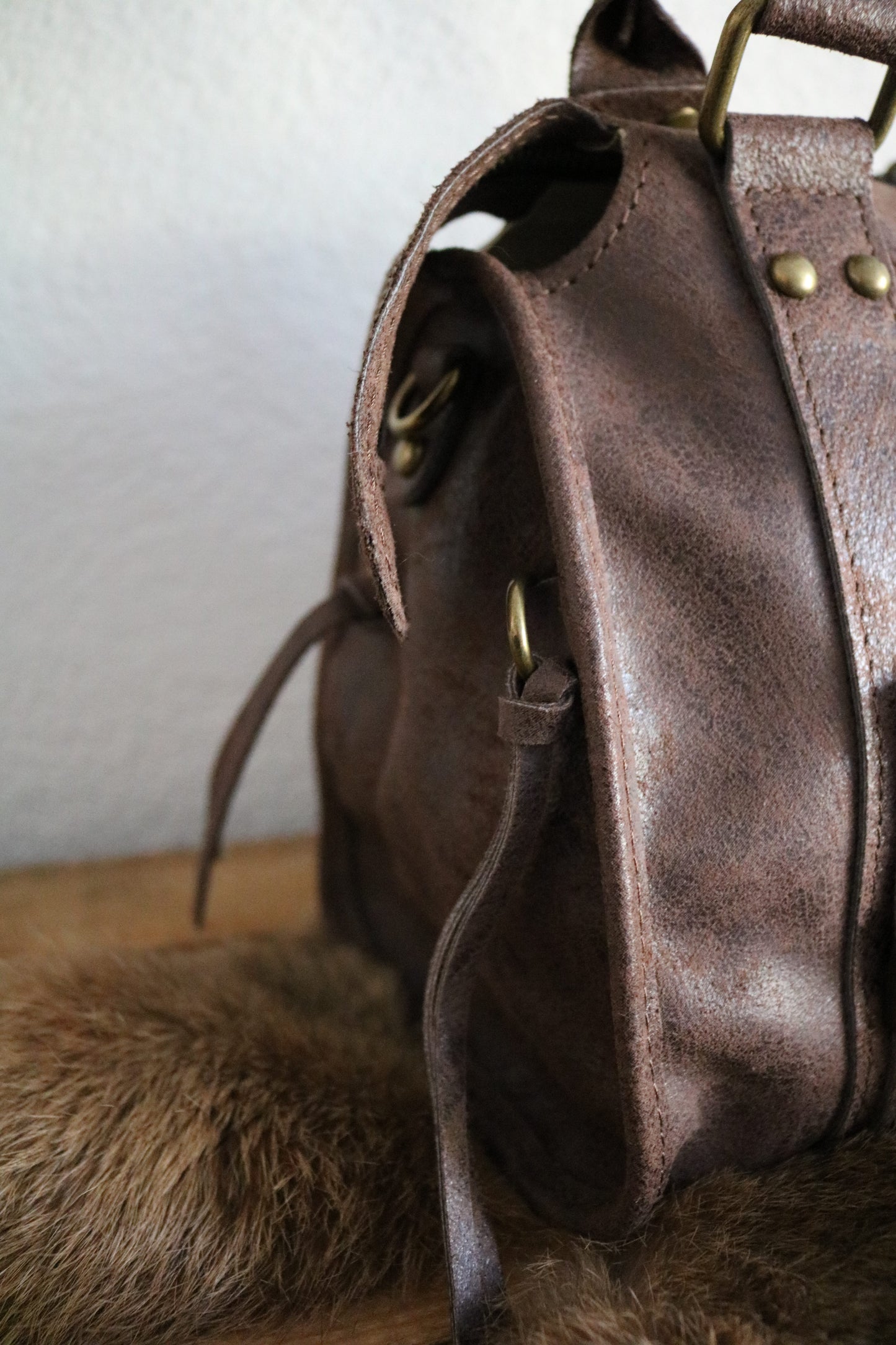 hand-/schouder-/crossbody tas van leer