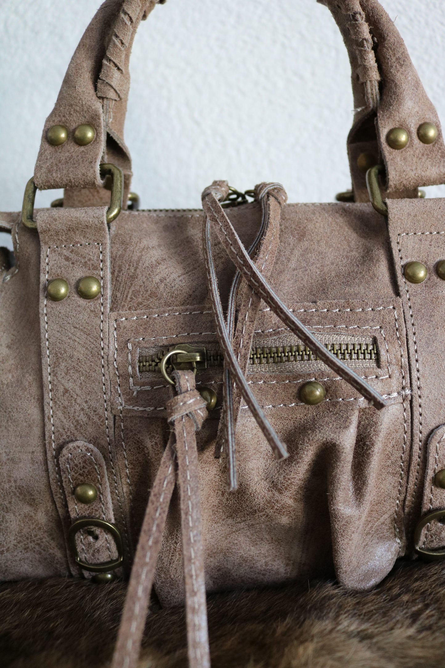 hand-/schouder-/crossbody tas van leer