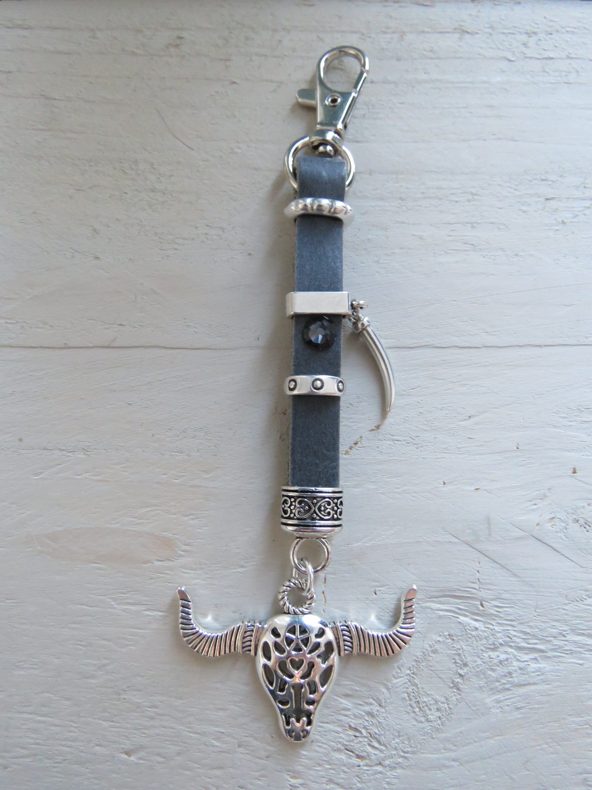 Sleutelhanger/tashanger van leer (Bull)
