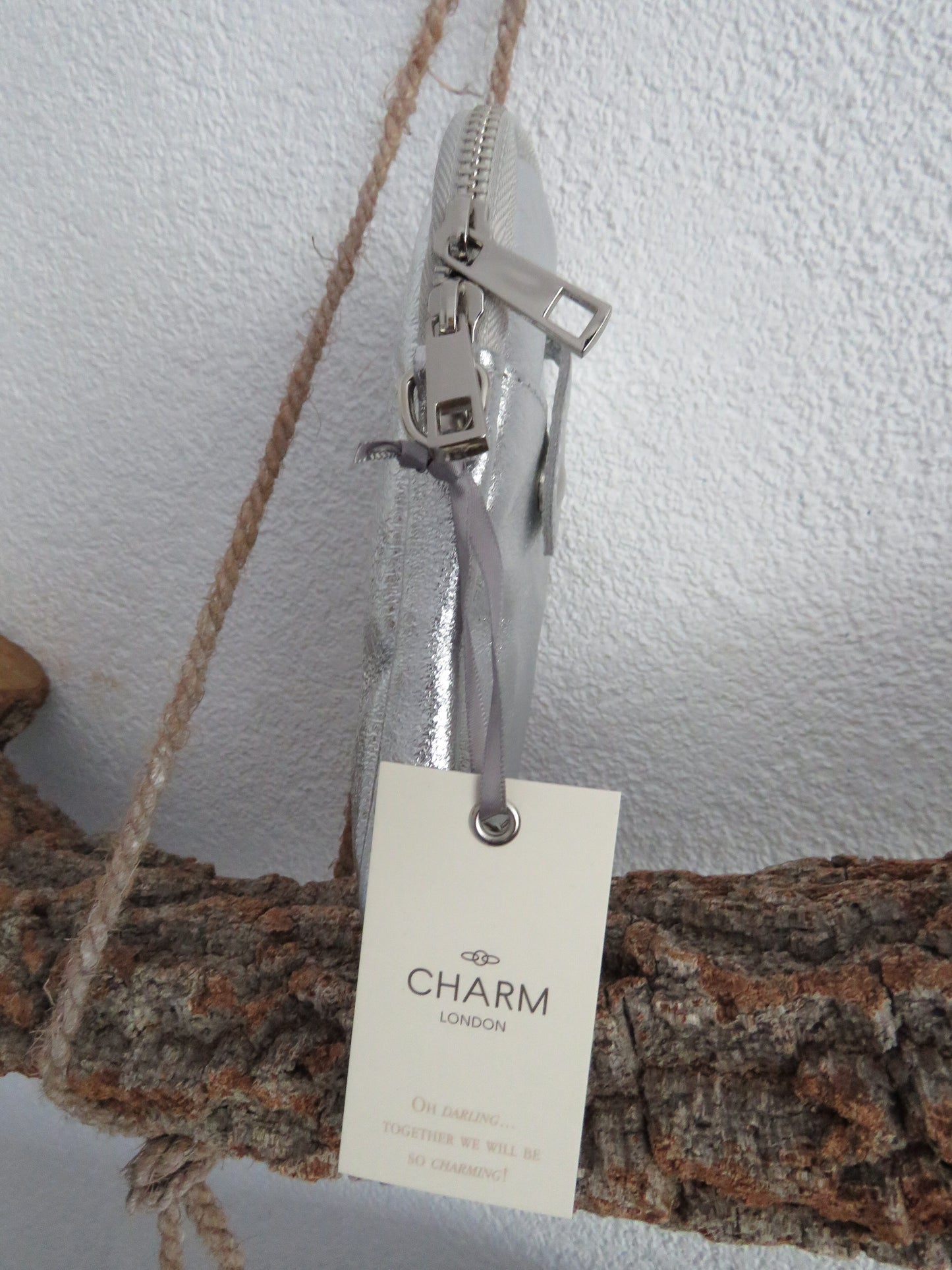 schouder/telefoontasje van Charm (leer)