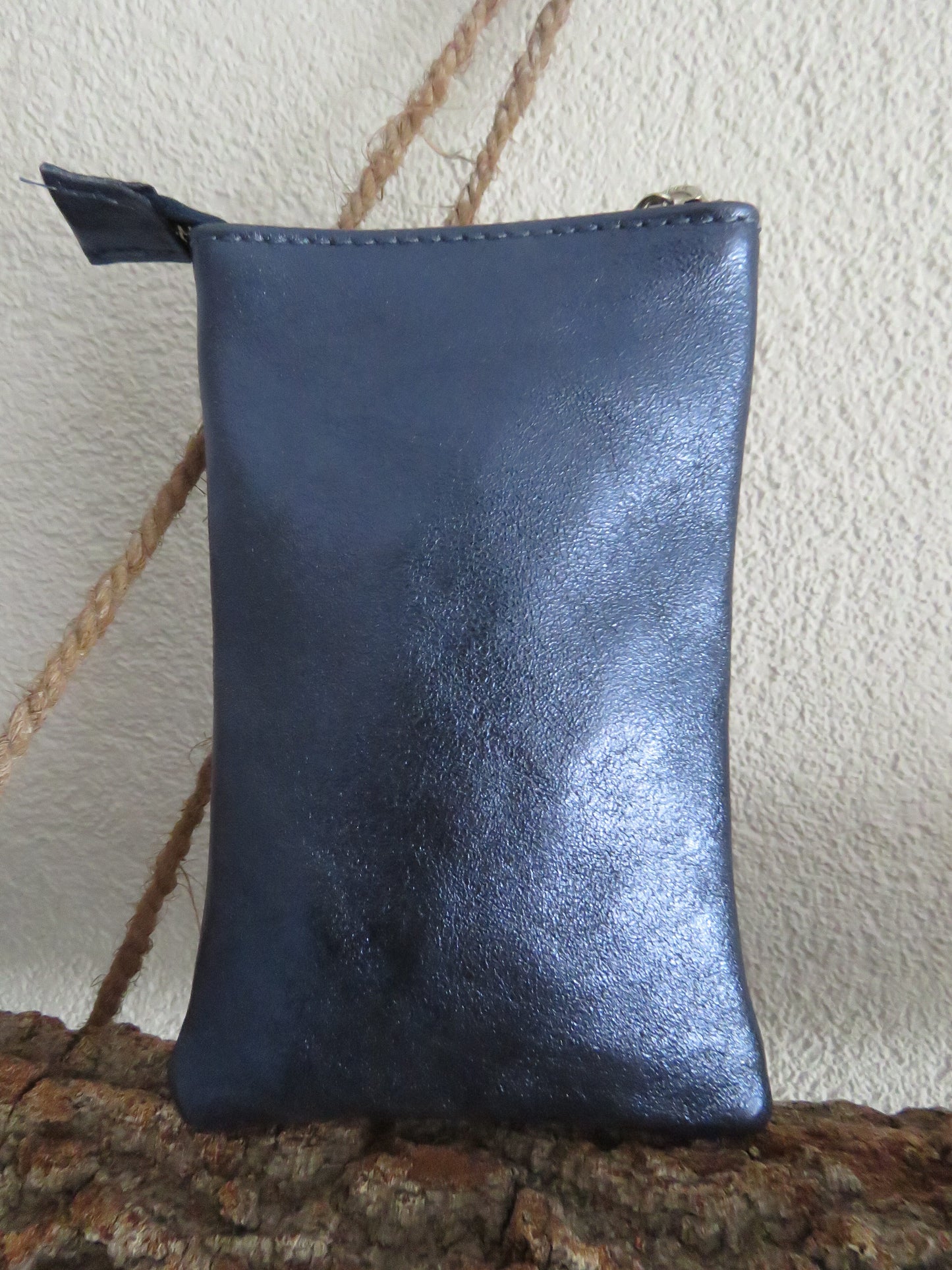 telefoontasje Elisa van Charm (leer)