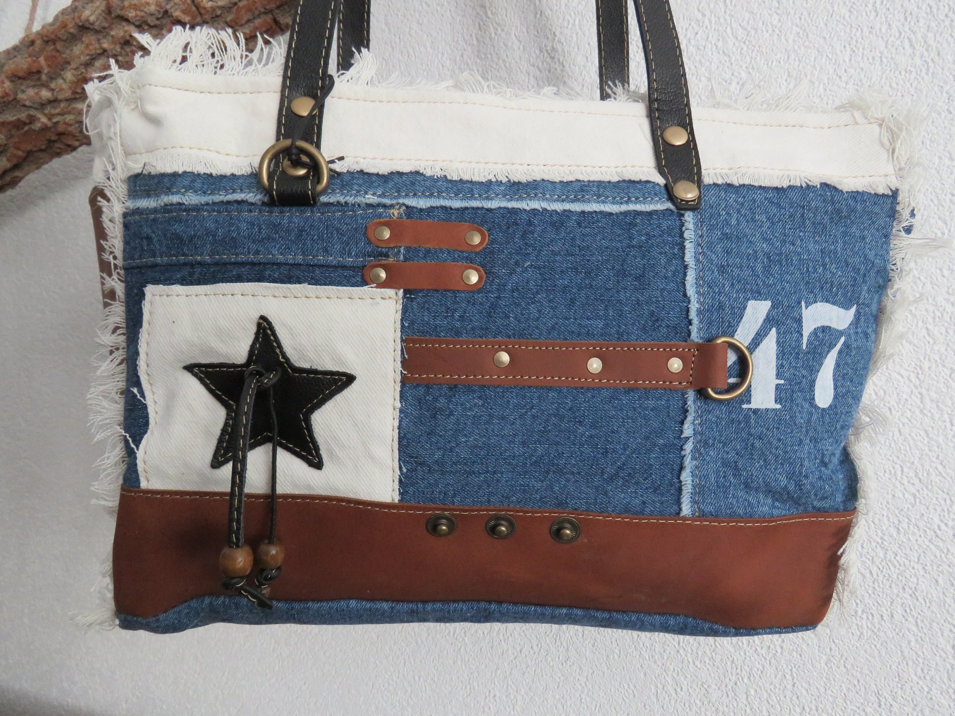 schoudertas van Myra Bag  (canvas/spijkerstof/leer)