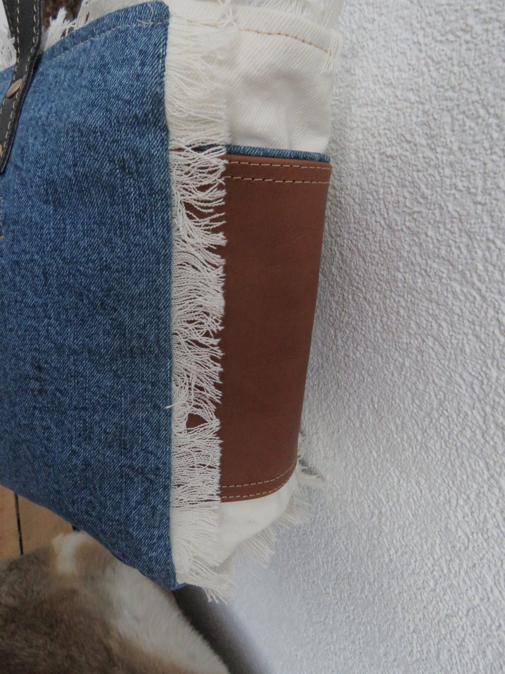 schoudertas van Myra Bag  (canvas/spijkerstof/leer)