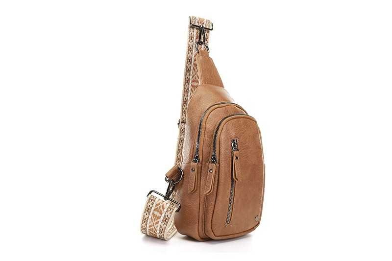 camel-crossbodytas-mattie1